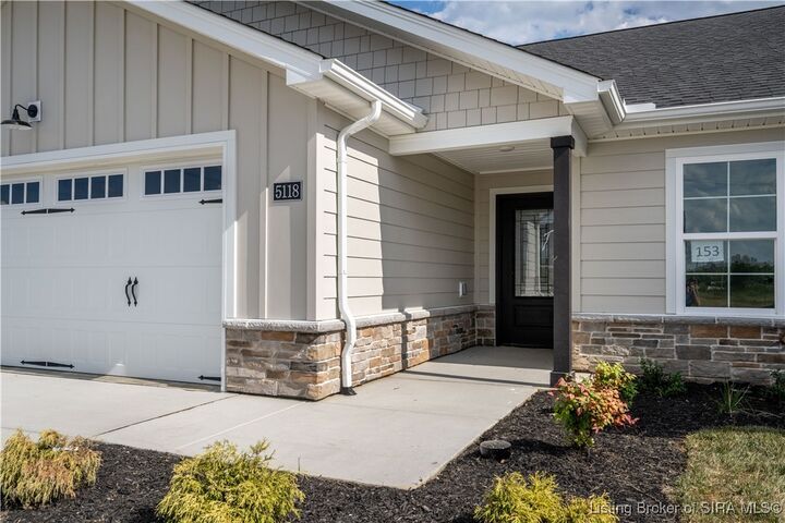 Property Photo:  5116 Woodstone Circle  IN 47130 