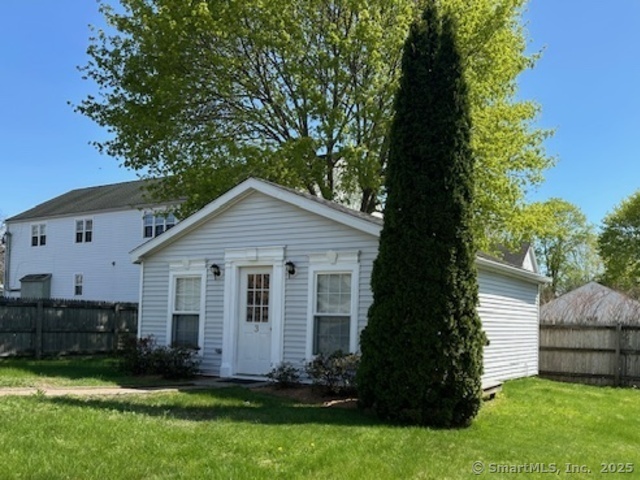 Property Photo: 126 Bradley Road 3 CT 06443