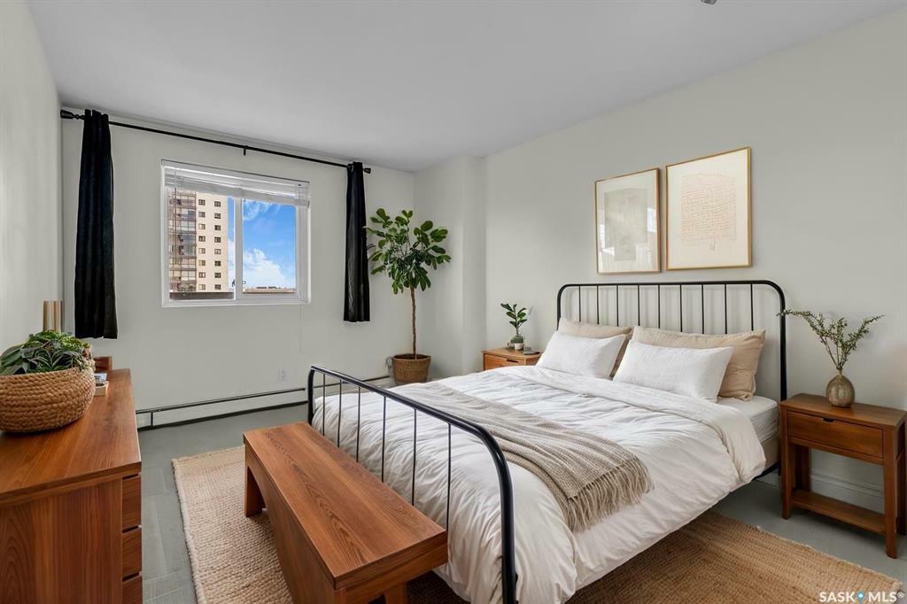 Property Photo: 311 6th Avenue N 1408 SK S7K 7A9