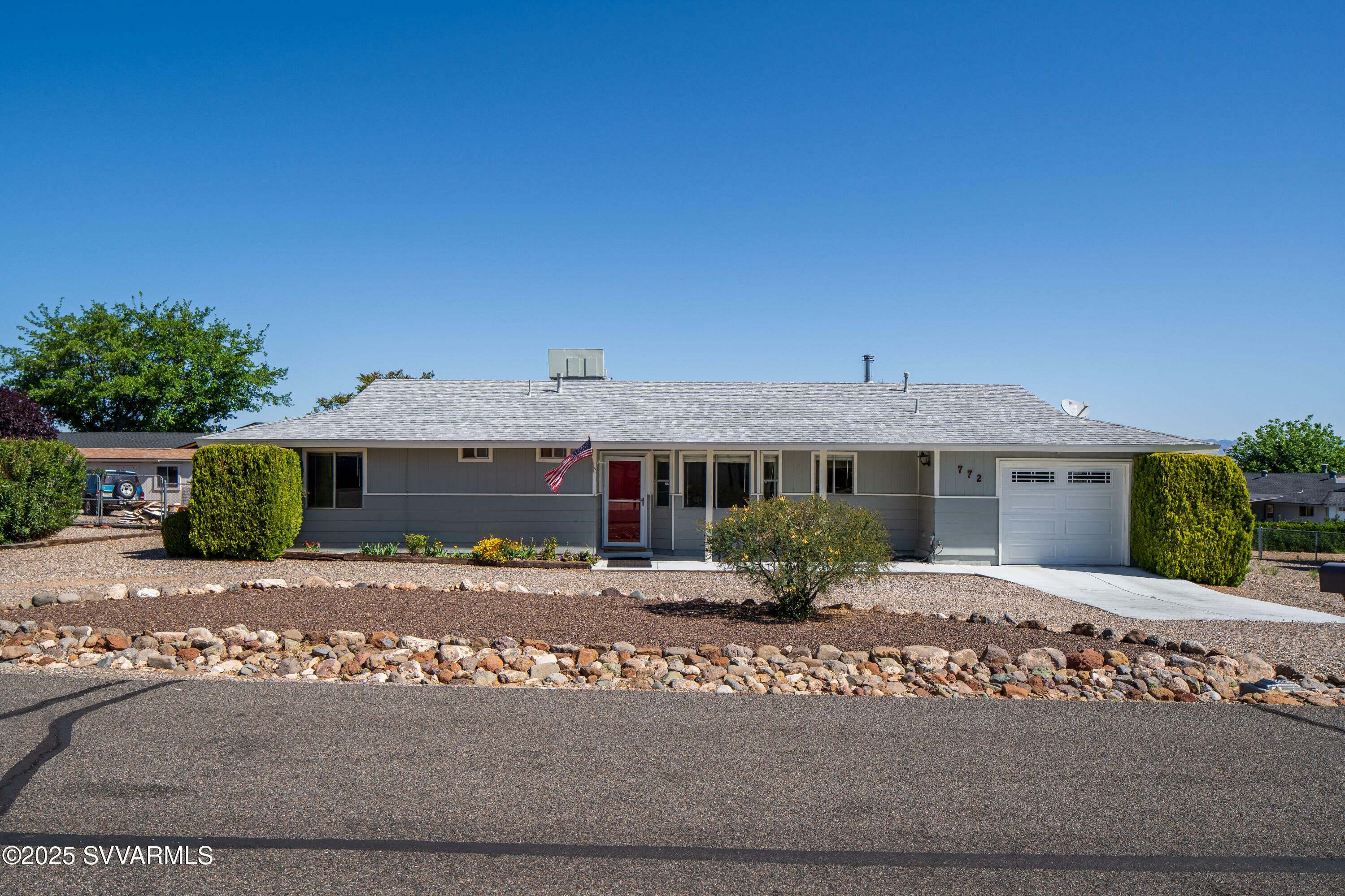 Property Photo: 772 E Desert Park Lane AZ 86326