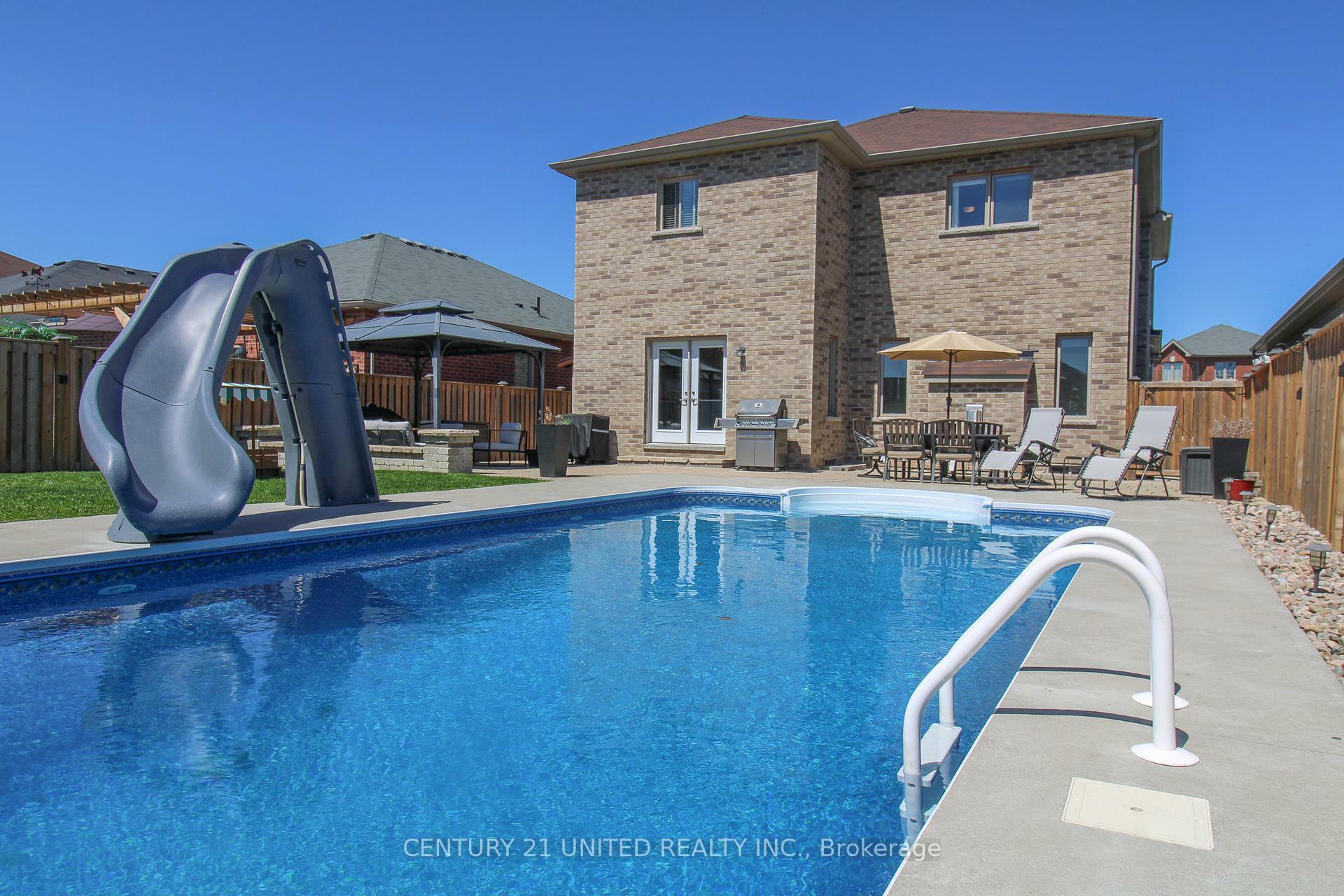 Property Photo: 19 Lords Drive ON K0L 1Y0