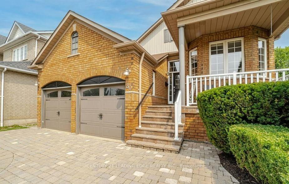Property Photo: 30 Amanda Avenue ON L1M 1K4