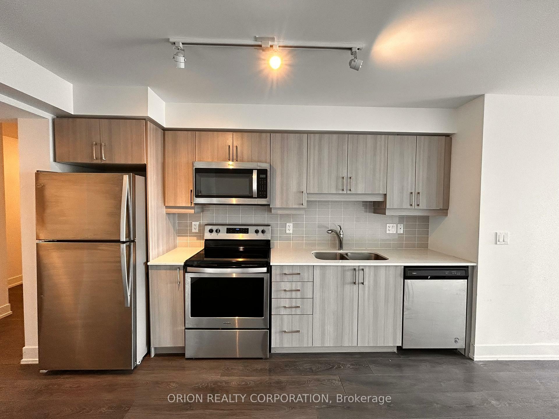 Property Photo:  1255 Bayly Street 1906  ON L1W 1L7 