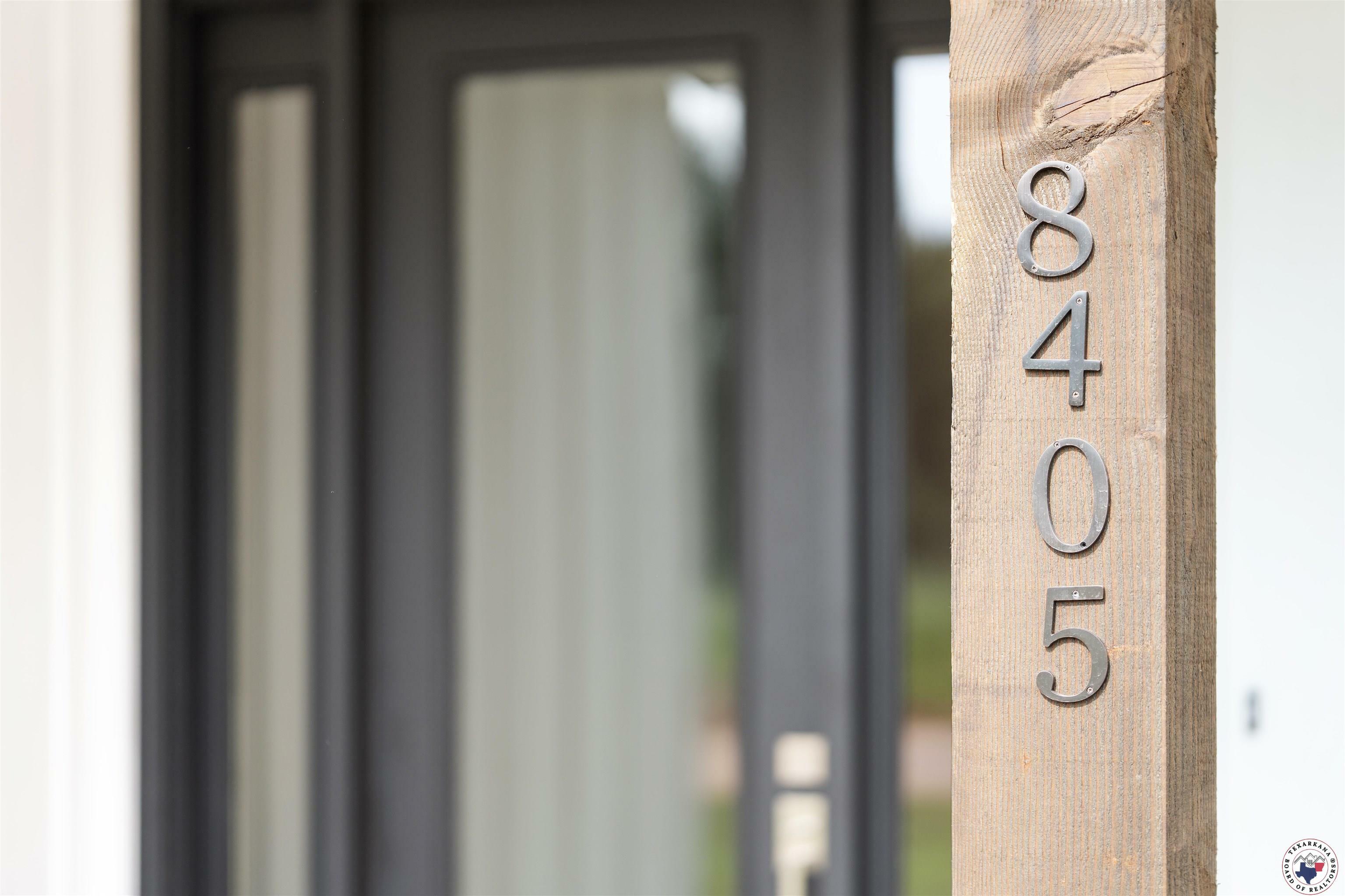 Property Photo: 8405 Mandarin Cove TX 75503