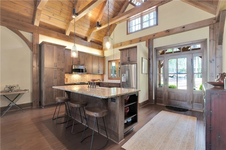 Property Photo: 124 Guest House Court SC 29685