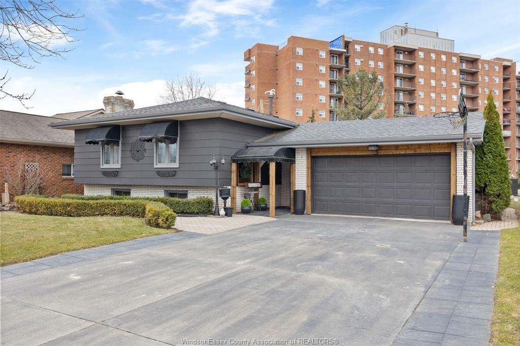 Property Photo:  9 Donald Avenue  ON N8H 4J4 