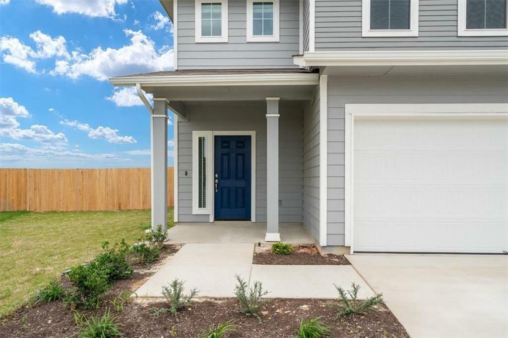 Property Photo: 131 Hidden Branch Cove TX 78656