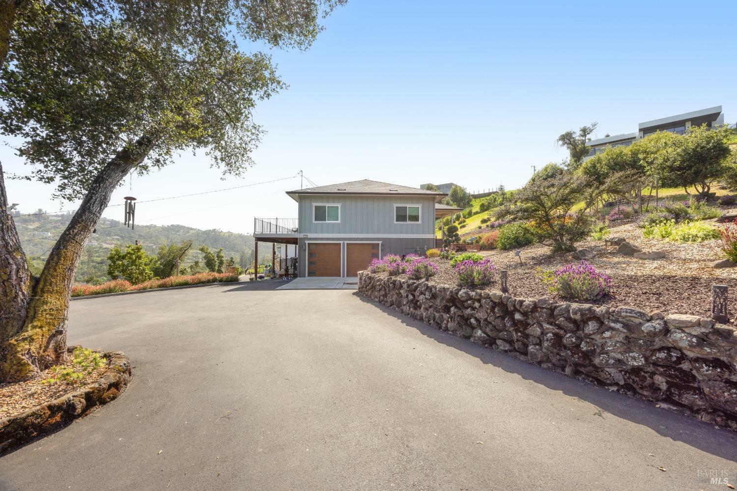 Property Photo: 1393 Michele Way CA 95404