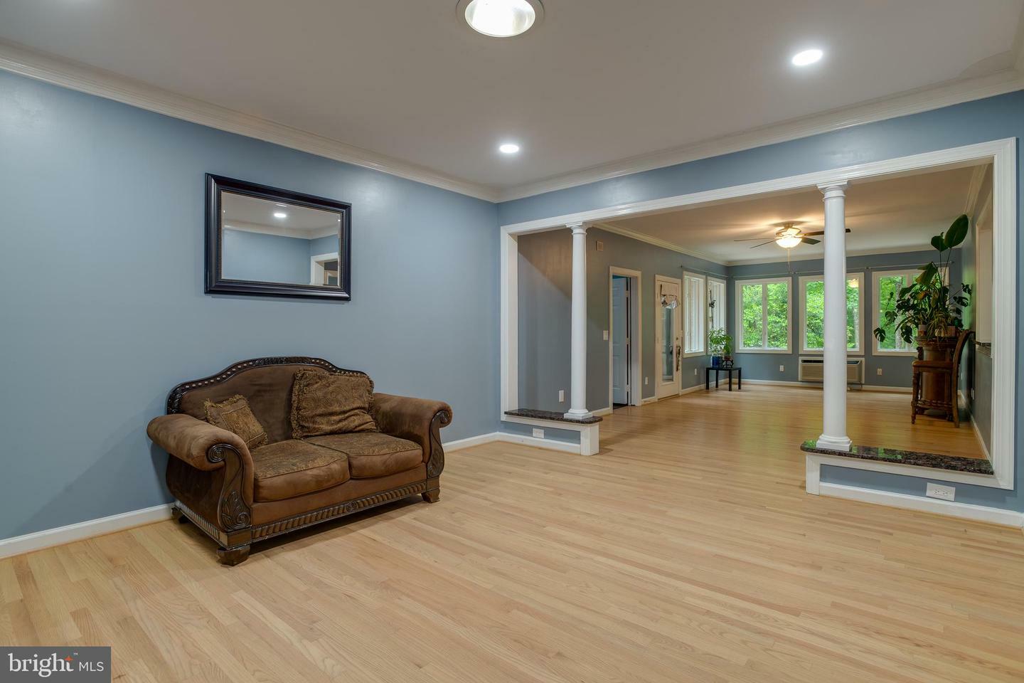 Property Photo: 12868 Paddle Wheel Court VA 20112