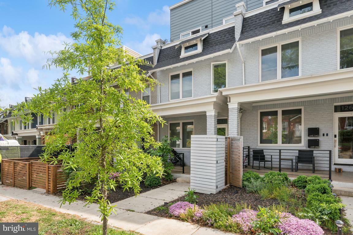 Property Photo: 1263 Owen NE 2 DC 20001