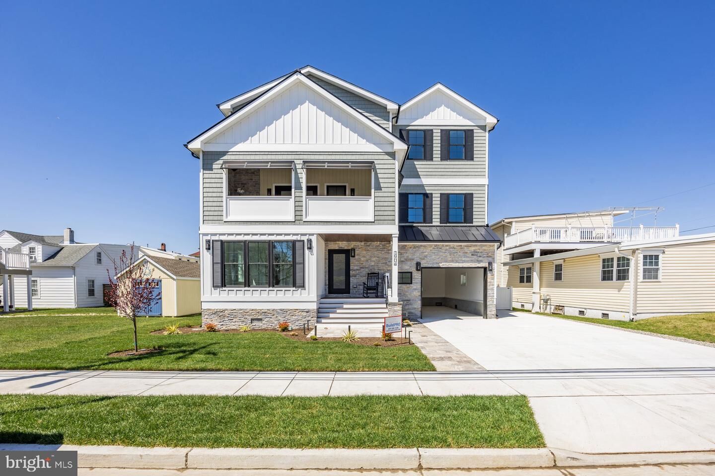 Property Photo:  1904 Atlantic Avenue  NJ 08260 