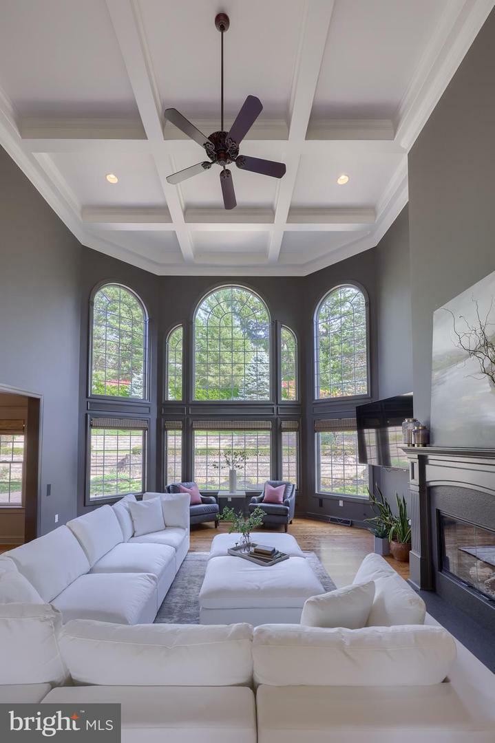 Property Photo: 1515 Wyndham Drive PA 17403