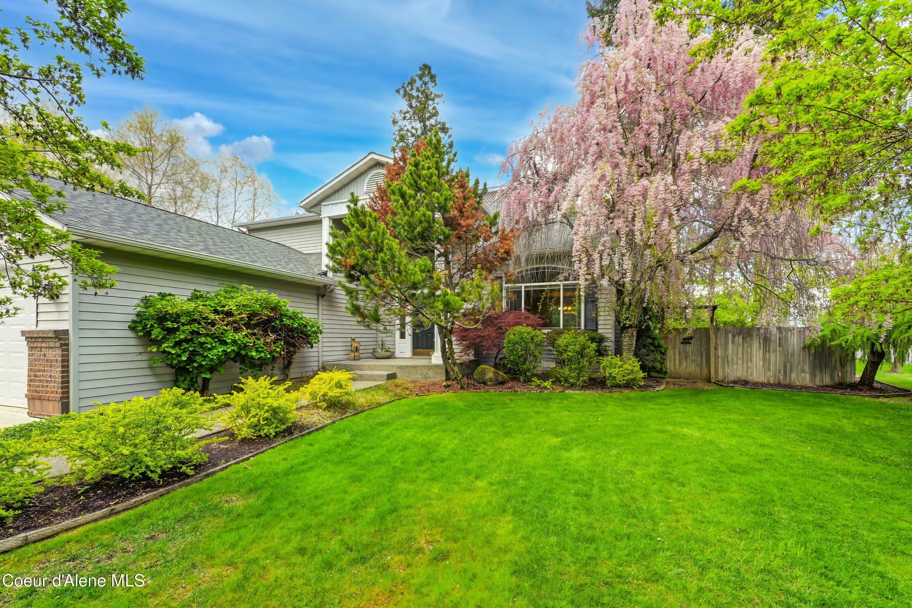 8533 N Tartan Dr  Hayden ID 83835 photo