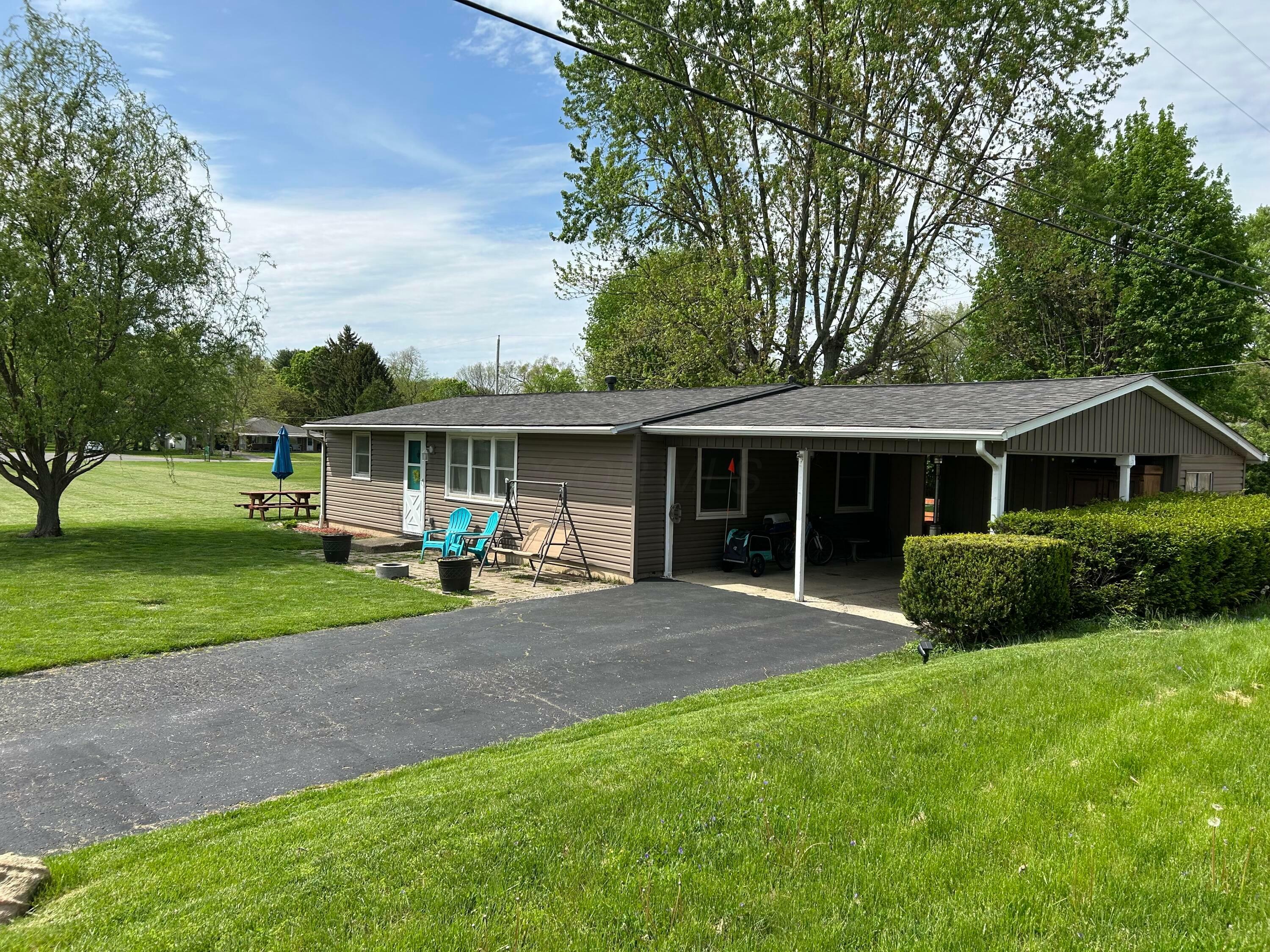 Property Photo: 336 Lambert Street OH 43125