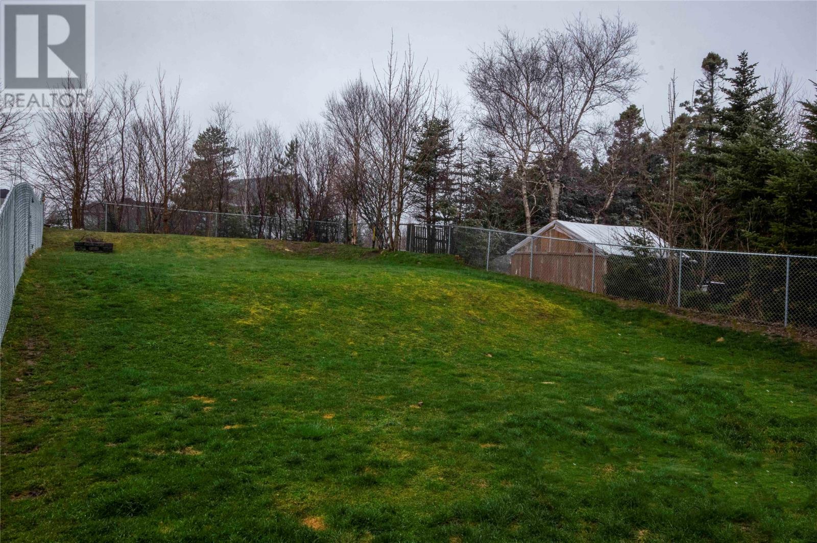 Photo de la propriété: 32 Forest Road NL A1X 6J6