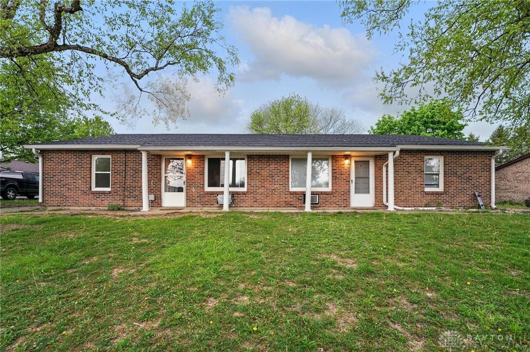 Property Photo:  1007 Carson Drive  OH 45036 