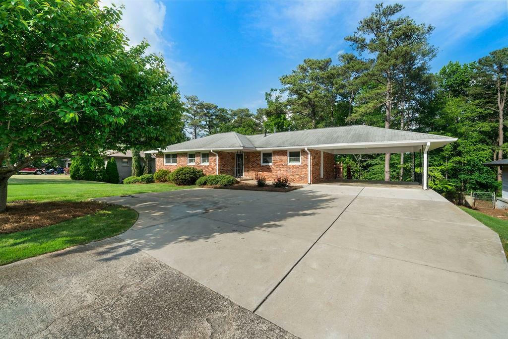 Property Photo: 3925 Orchard Road SE GA 30080