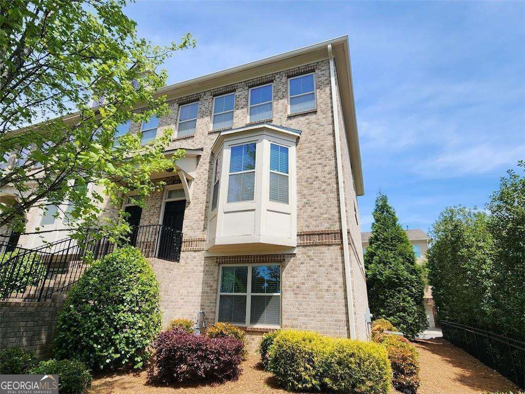 Property Photo: 10650 Allon Cove 137 GA 30022