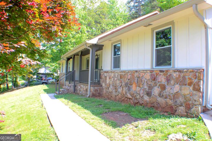 Property Photo:  409 Flora Avenue  GA 30161 