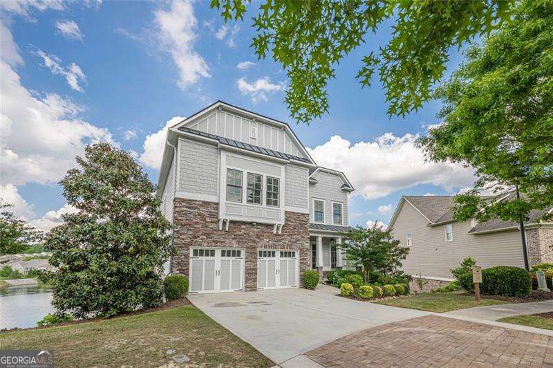 Property Photo: 7217 Paddlewheel Court GA 30542