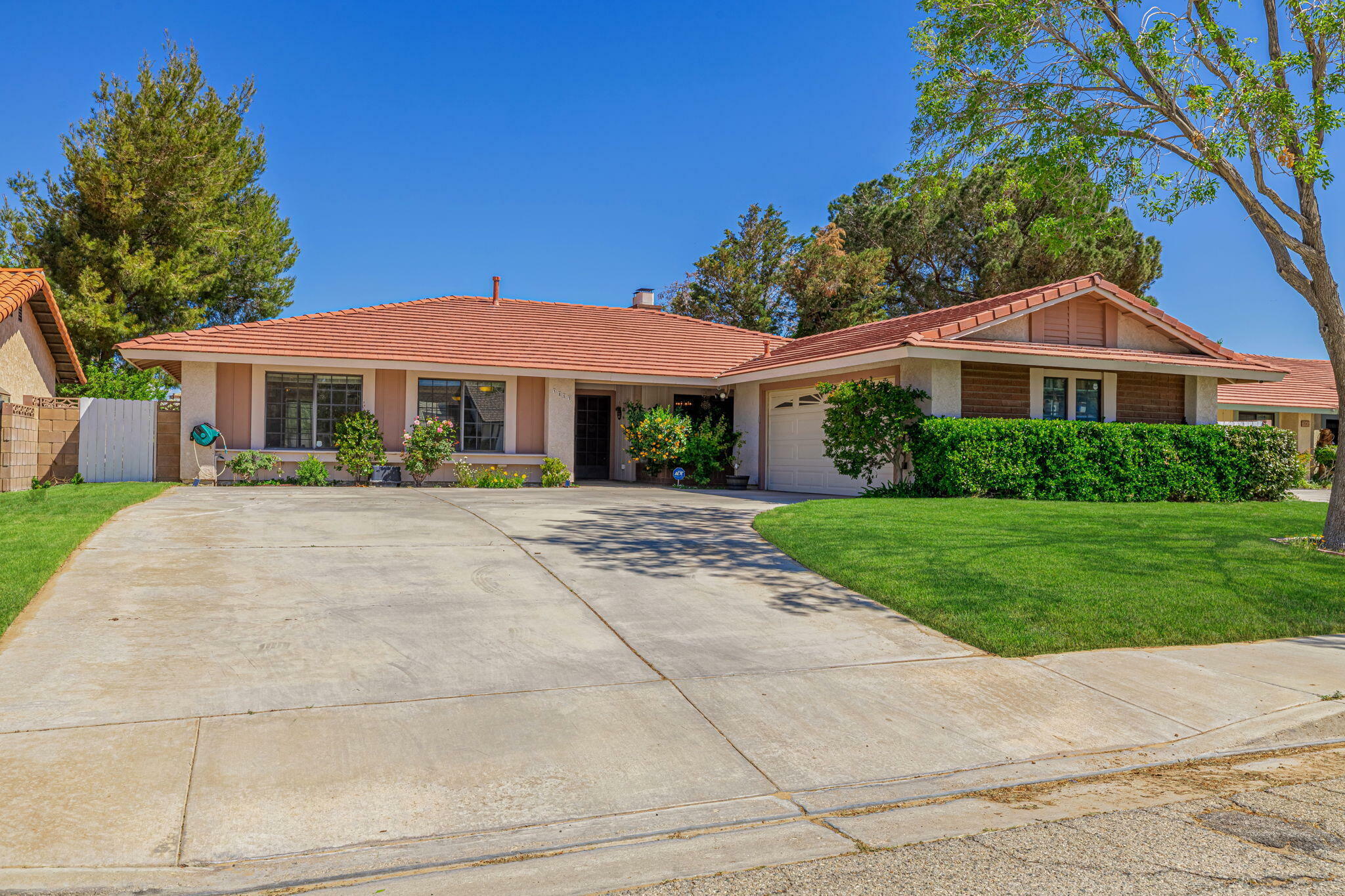 Property Photo:  3853 W Avenue K6  CA 93536 