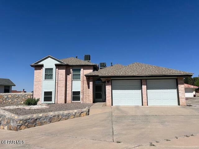 Property Photo: 1427 Rebecca Ann Drive TX 79936