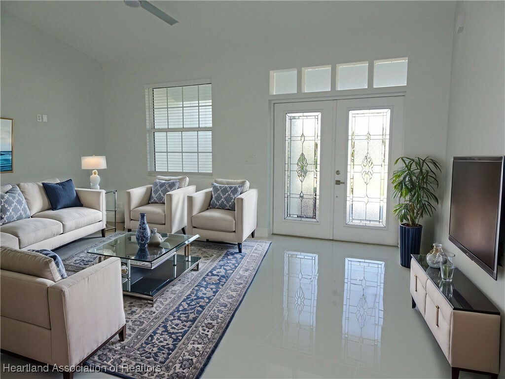 Property Photo: 159 Bougainvillea Street NE FL 33852