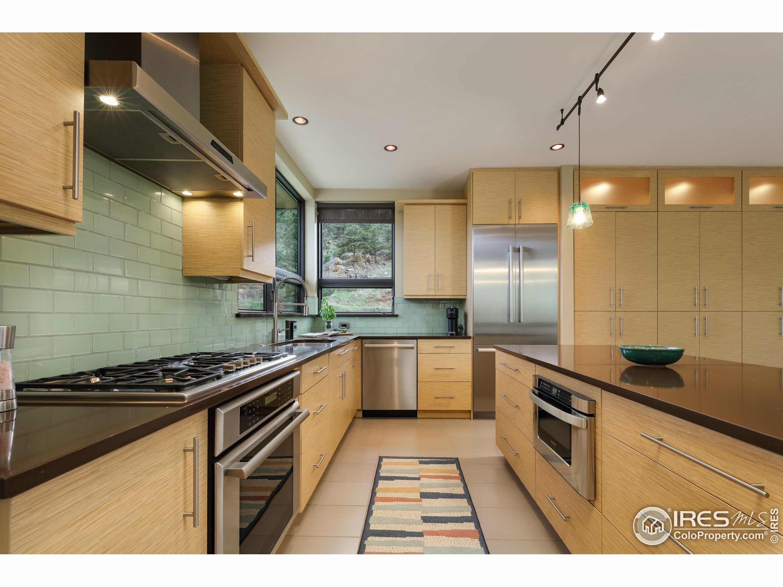 Property Photo: 451 Red Gulch Rd CO 80540