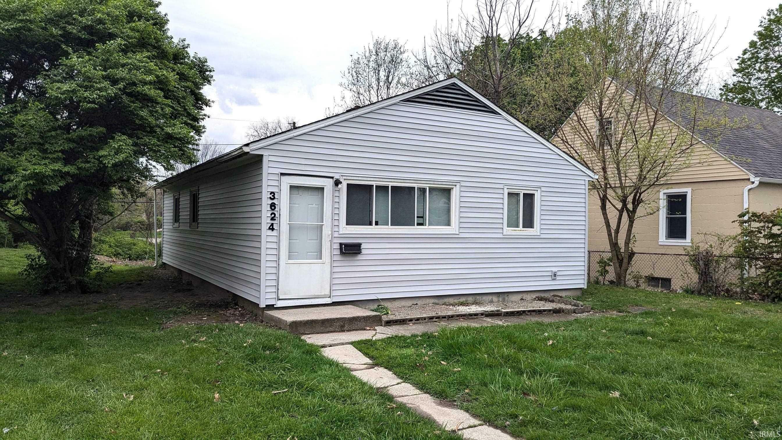 Property Photo: 3624 Schele Avenue IN 46803-2896