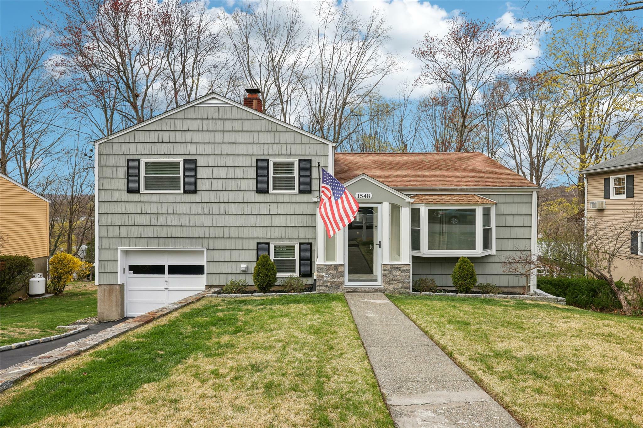 1548 East Blvd.  Peekskill NY 10566 photo