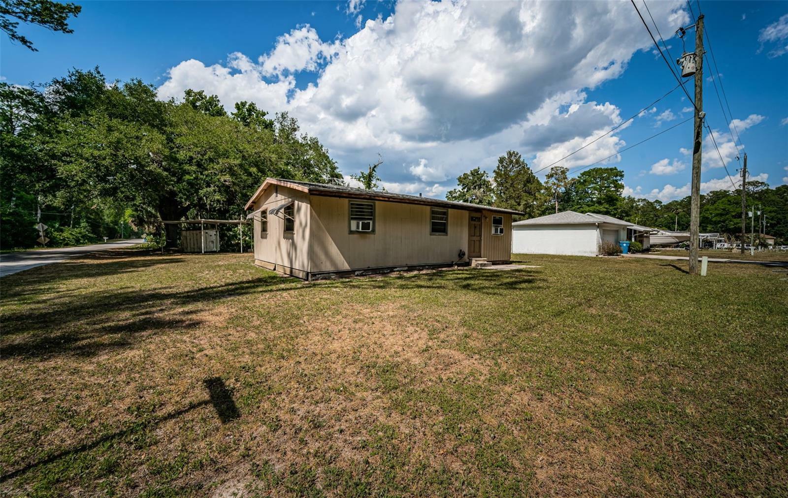 Property Photo: 6423 Bass Road FL 34607