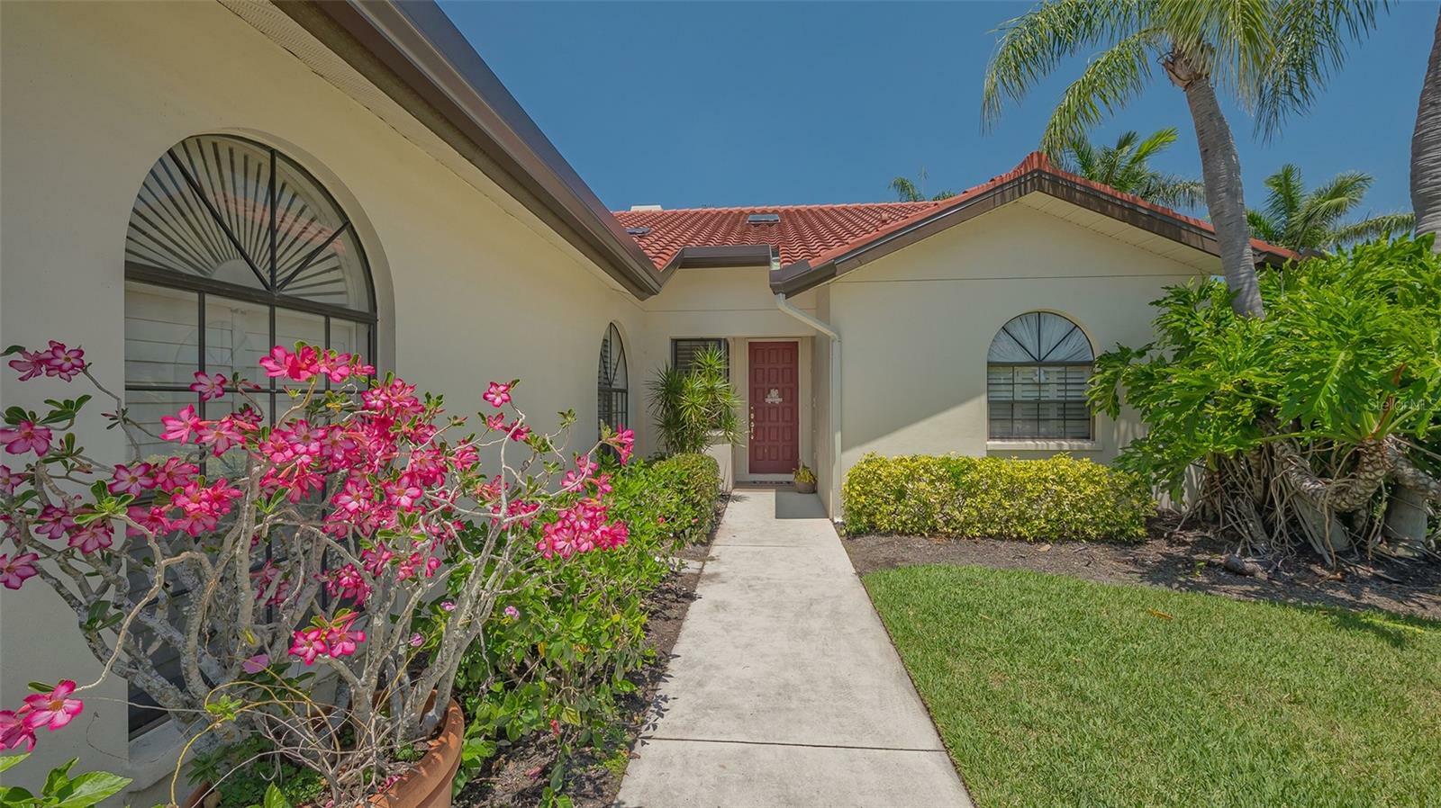 Property Photo: 4691 Las Brisas Lane FL 34238