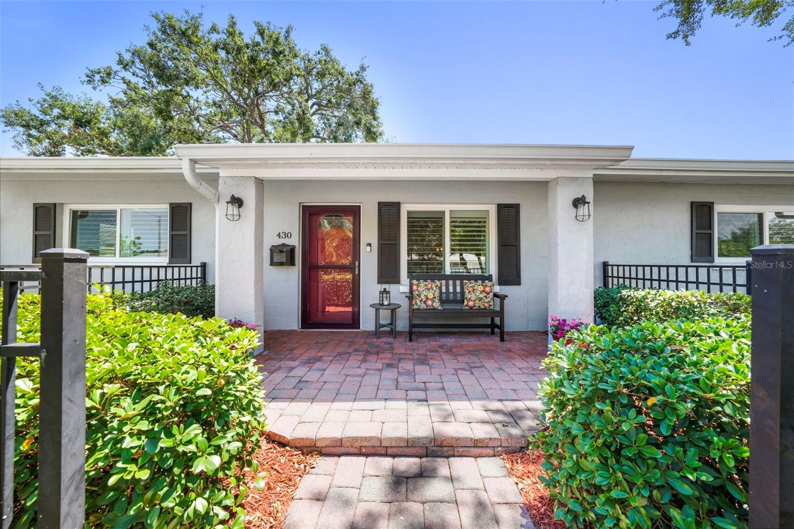 Property Photo: 430 44th Avenue NE FL 33703
