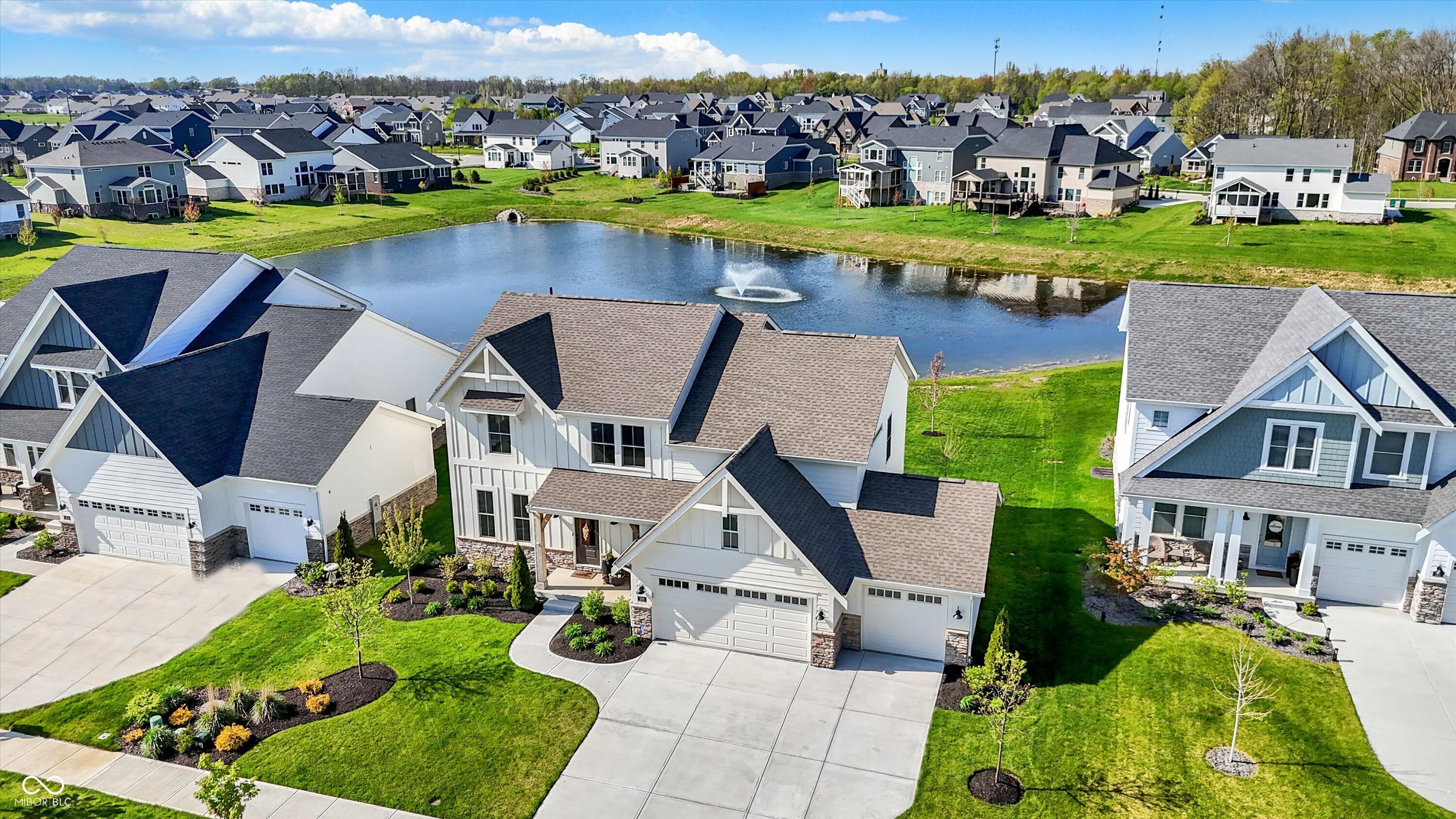 Property Photo: 180 Oakhurst Way IN 46074