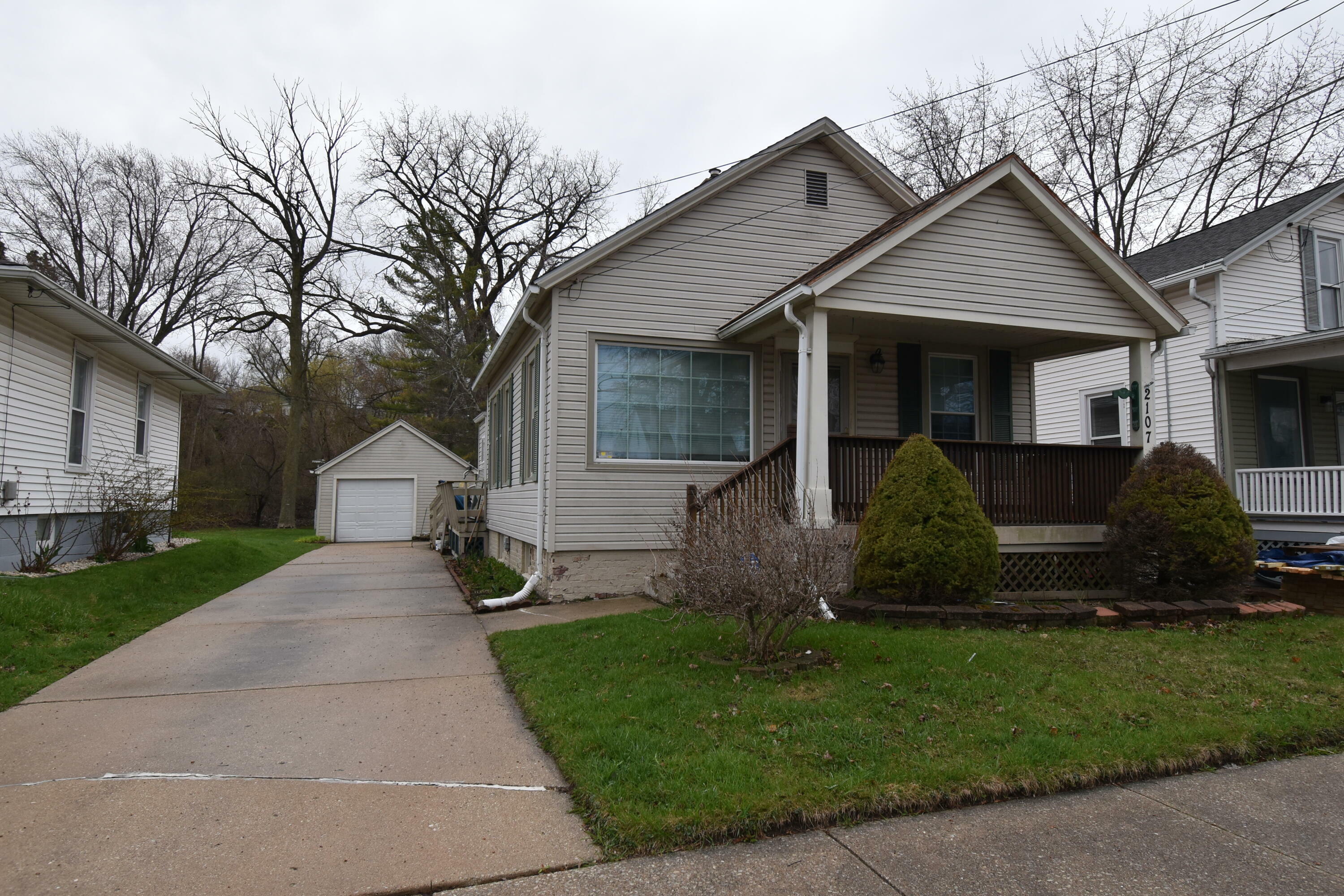 Property Photo: 2107 Rupert Blvd WI 53405
