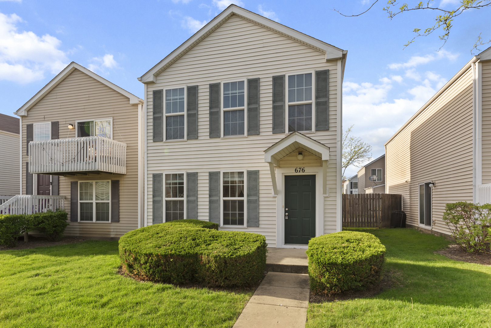 Property Photo: 676 Four Seasons Boulevard IL 60504