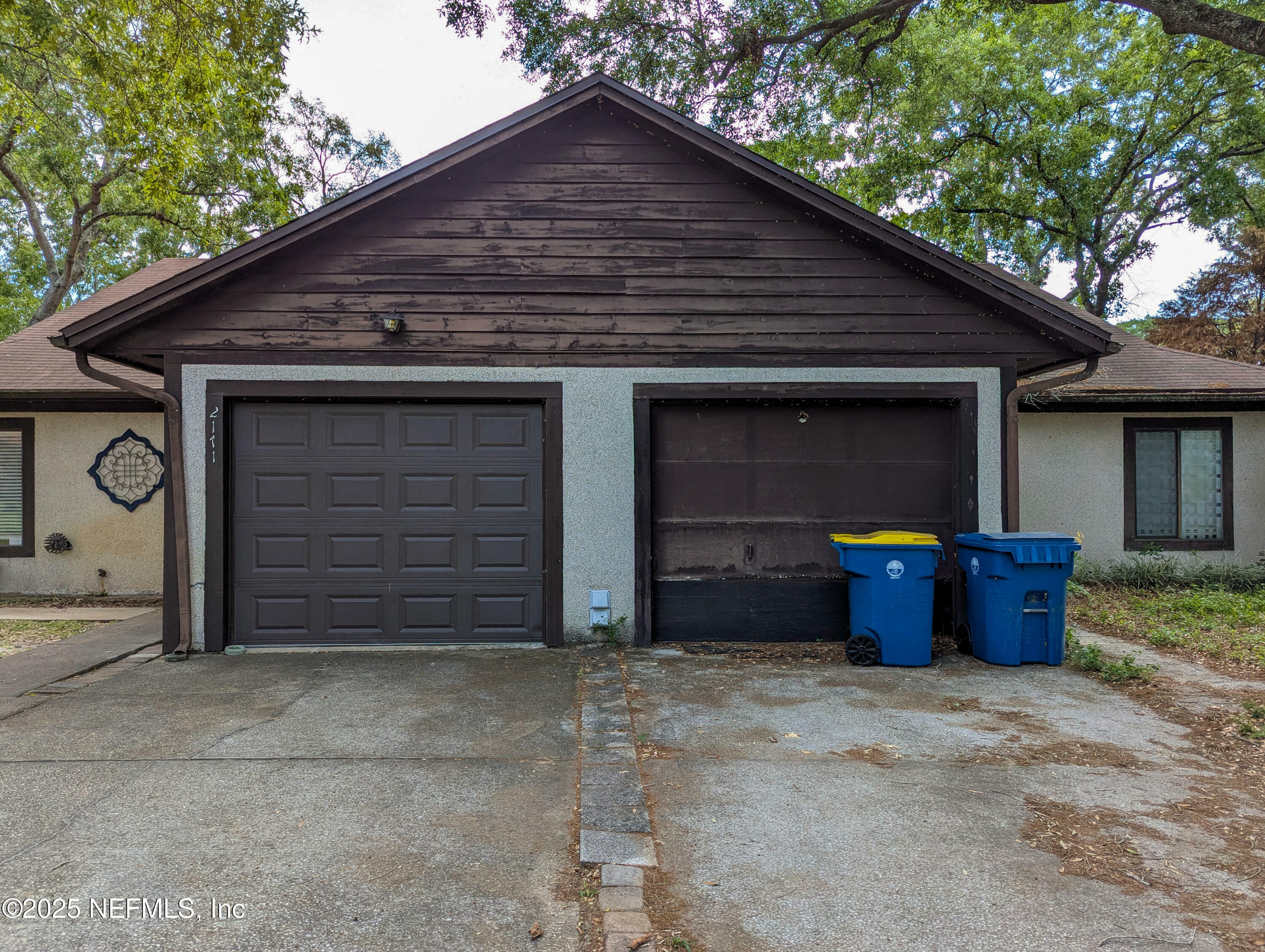 Property Photo: 2171 Derringer Circle S FL 32225