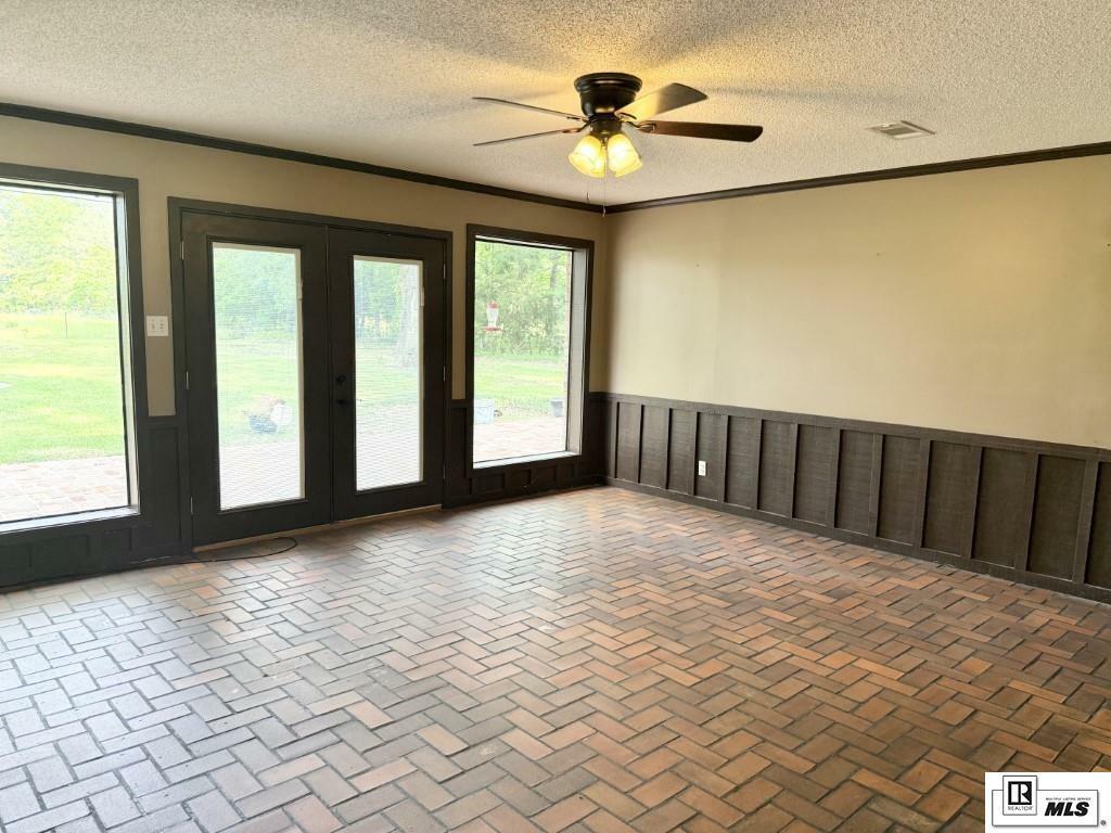 Property Photo: 8866 Carbon Plant Road LA 71220
