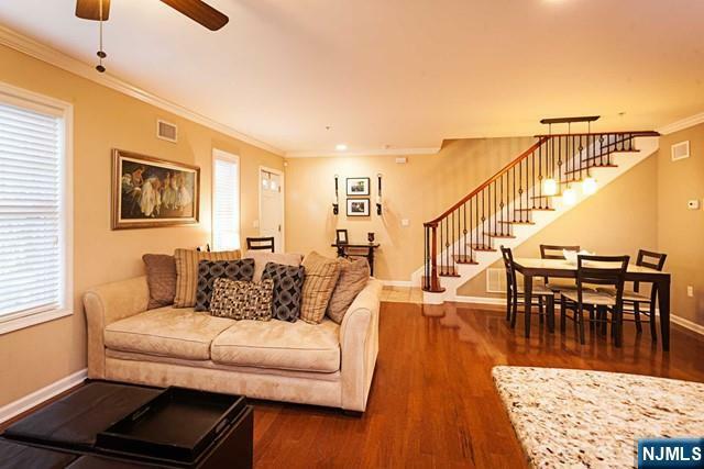 Property Photo:  10 Terrace Avenue 9  NJ 07604 