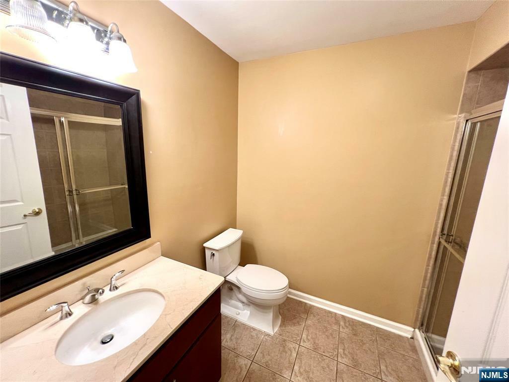 Property Photo:  10 Terrace Avenue 9  NJ 07604 