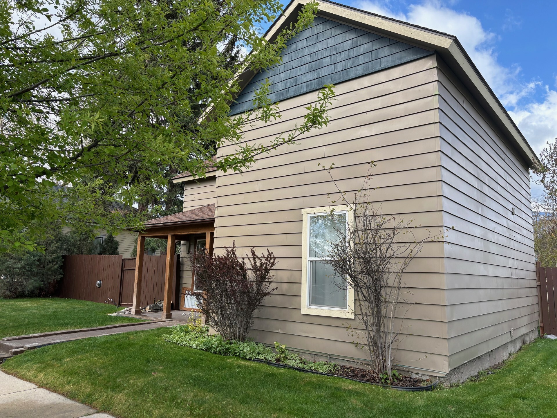 Property Photo: 617 N 5th Street MT 59840