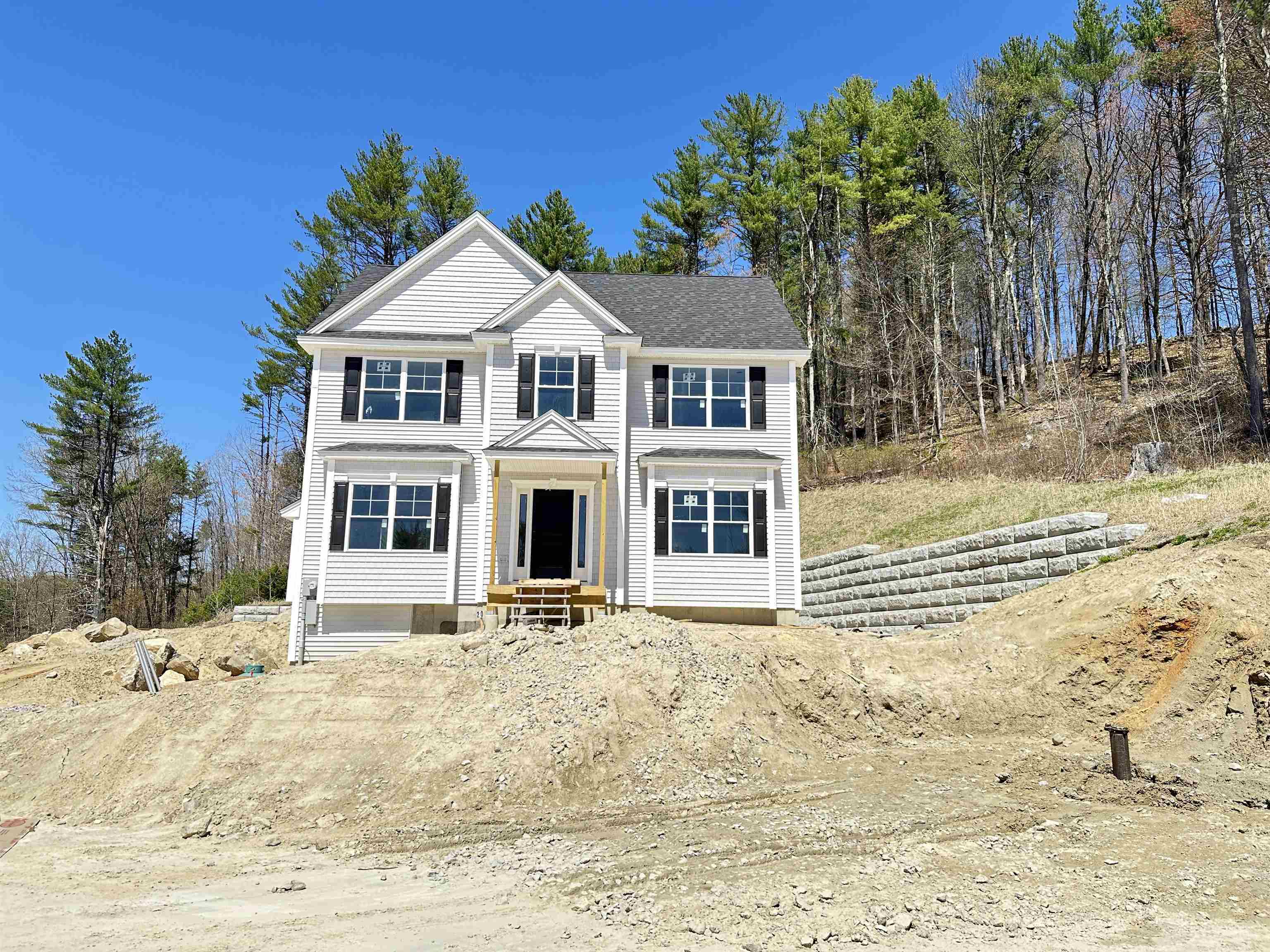 20 Shelburne Lane  Concord NH 03301 photo