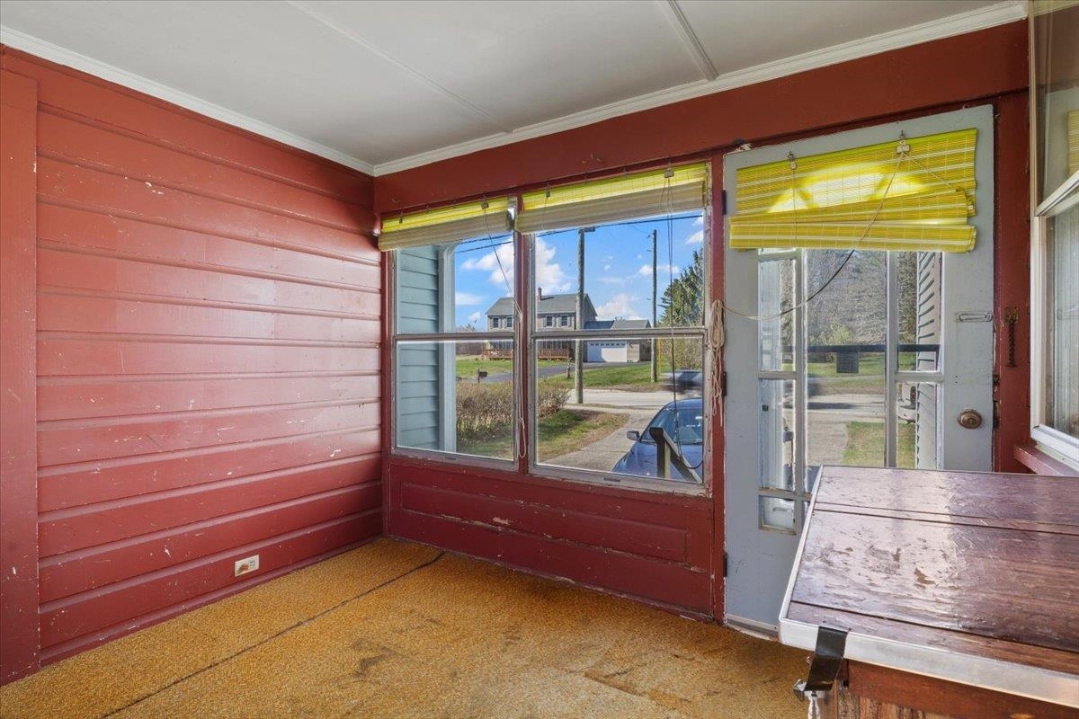 Property Photo: 80 Glenwood Avenue NH 03820