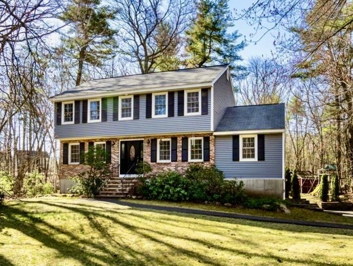 Property Photo: 44 Shasta Drive NH 03053