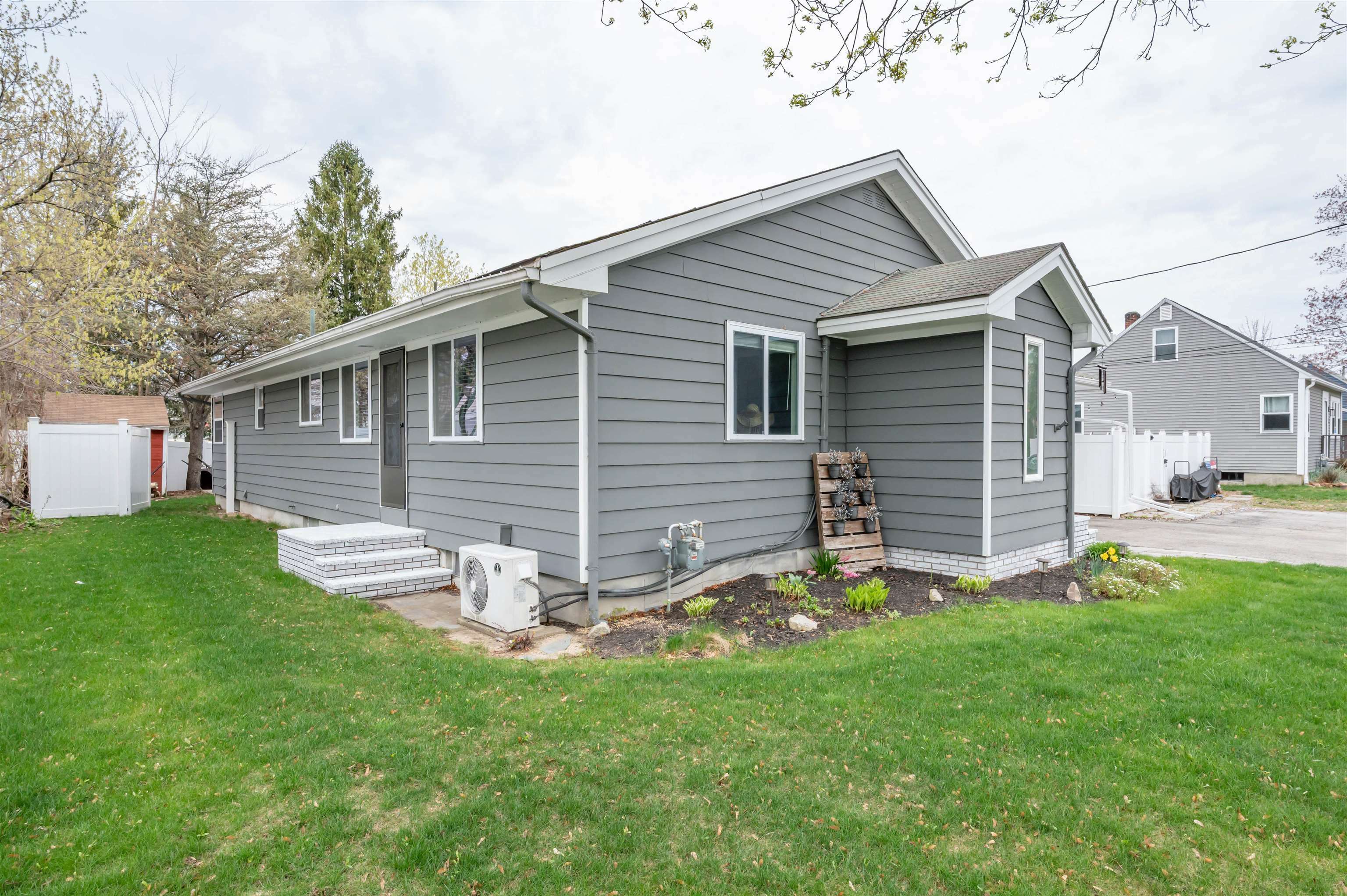 Property Photo: 3 Gold Street NH 03102