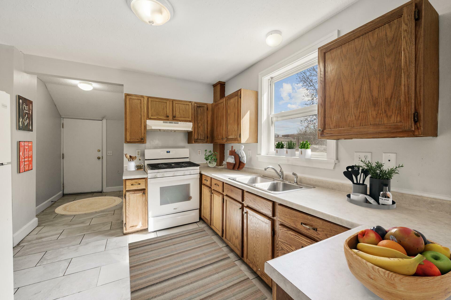 Property Photo: 461 Charles Avenue MN 55103