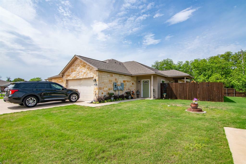 Property Photo: 3007 Waterstone Way TX 76801
