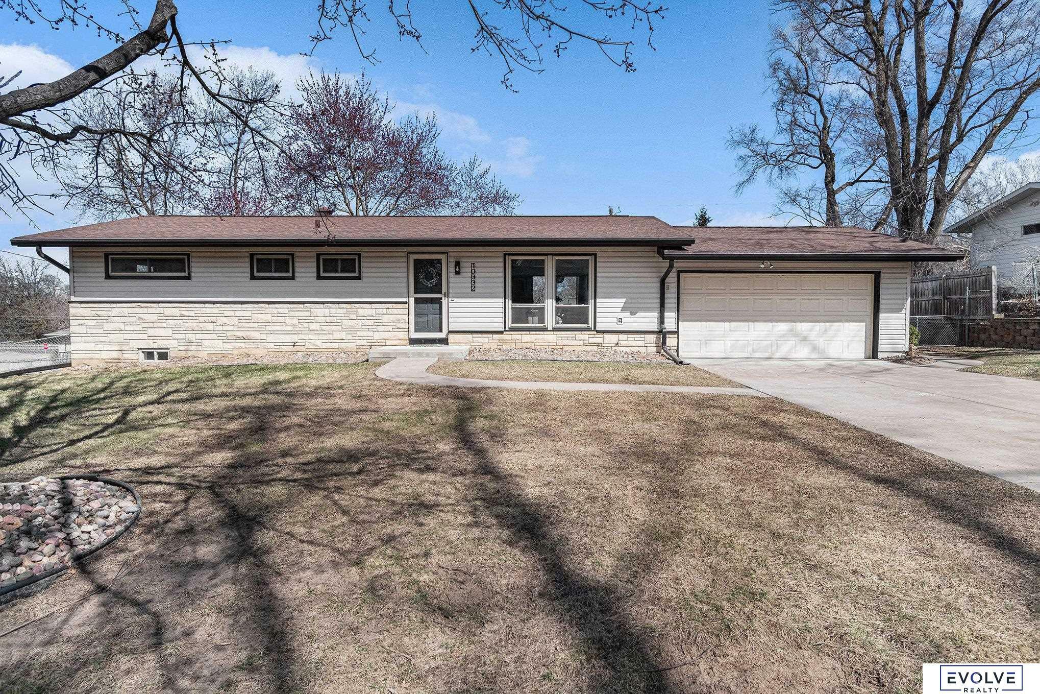 Property Photo: 10332 Wright Street NE 68124