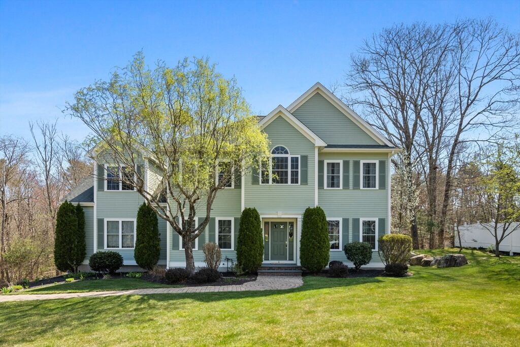 Property Photo: 8 Comstock Way MA 02071