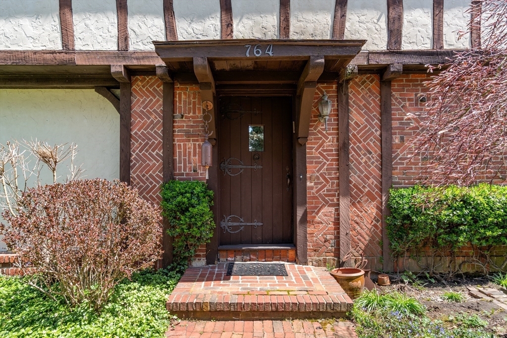 Property Photo: 764 Hammond St MA 02467